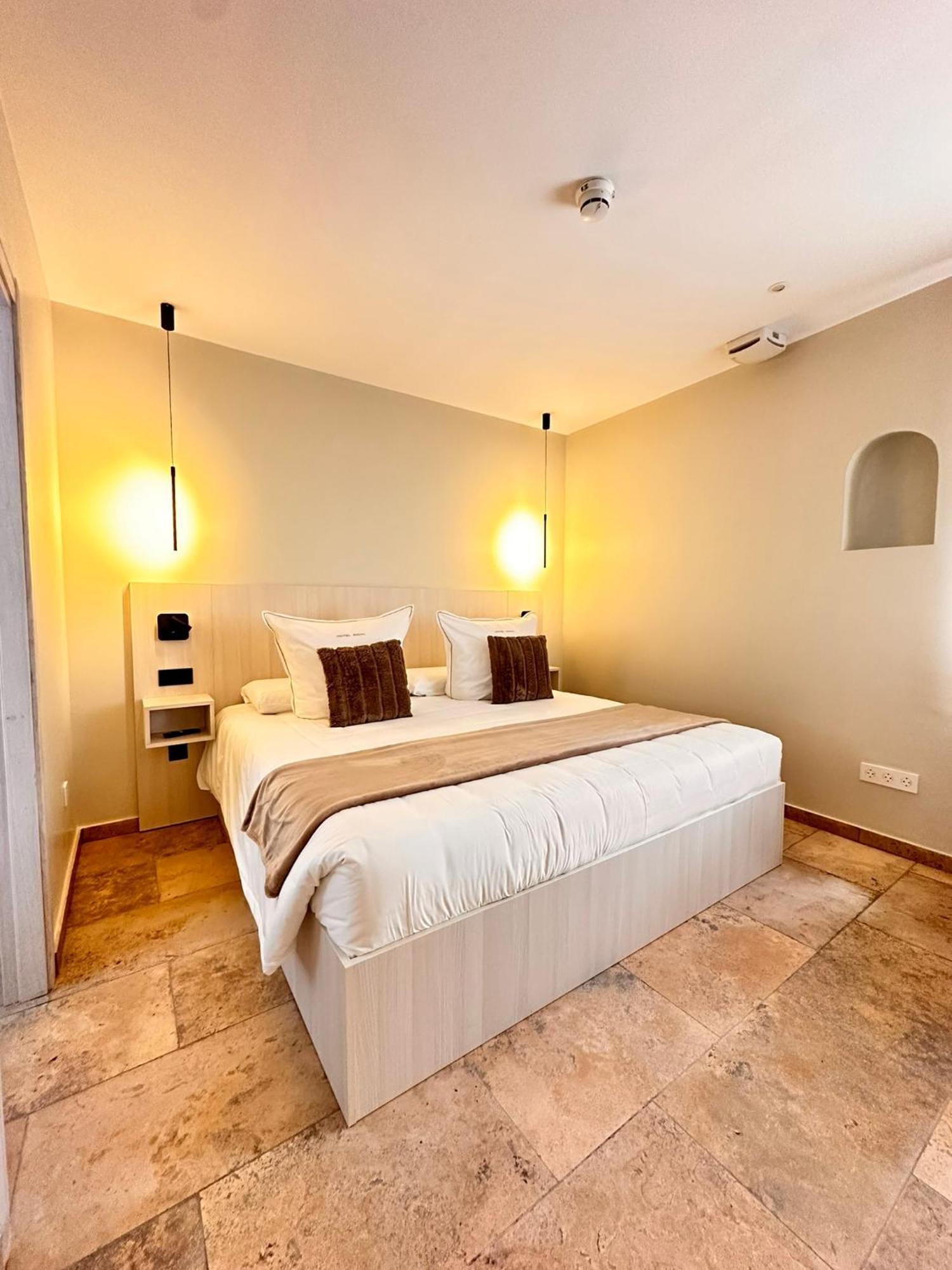 Boutique Hotel Comtal Empuries Roses Exterior photo