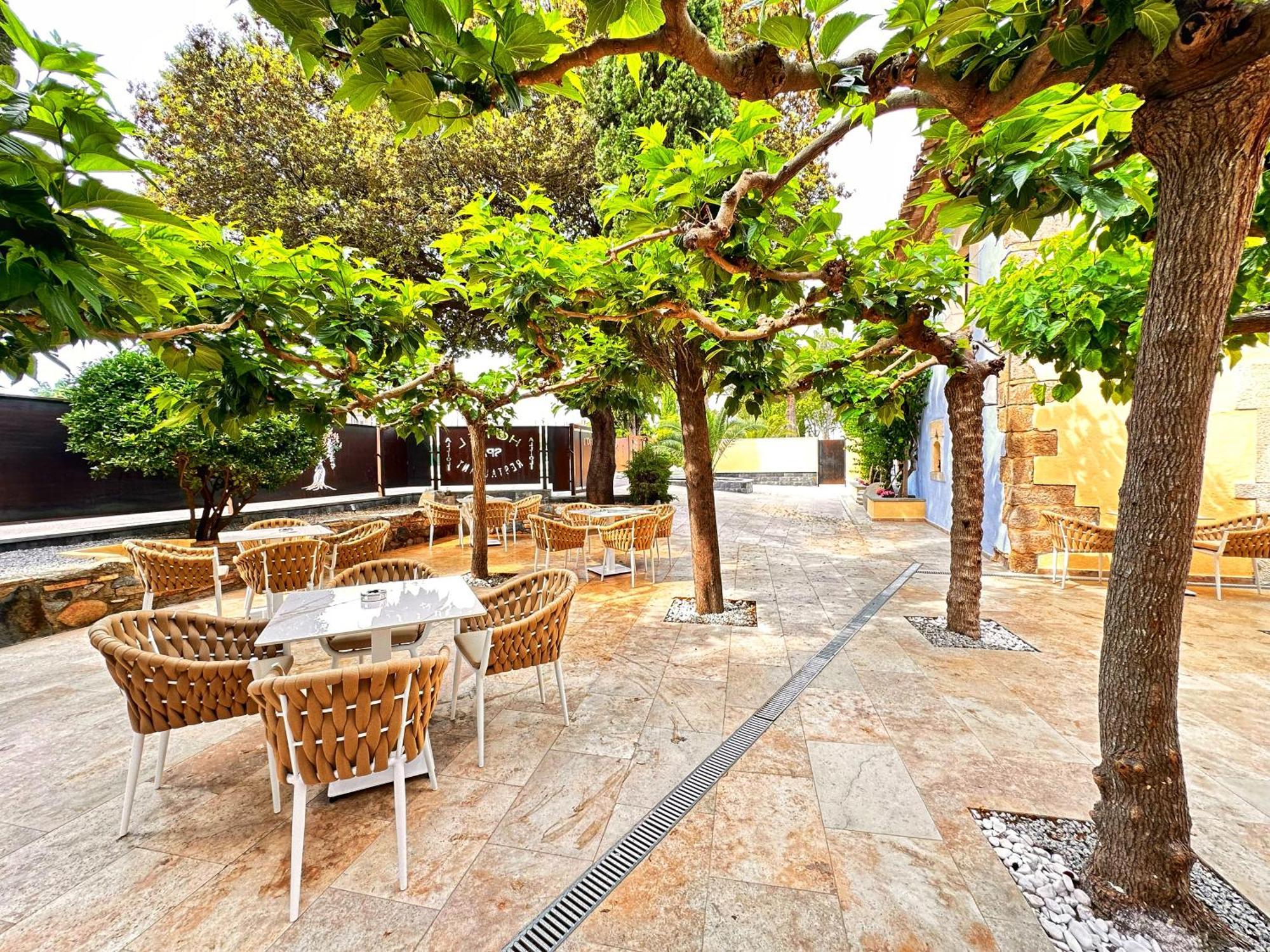 Boutique Hotel Comtal Empuries Roses Exterior photo
