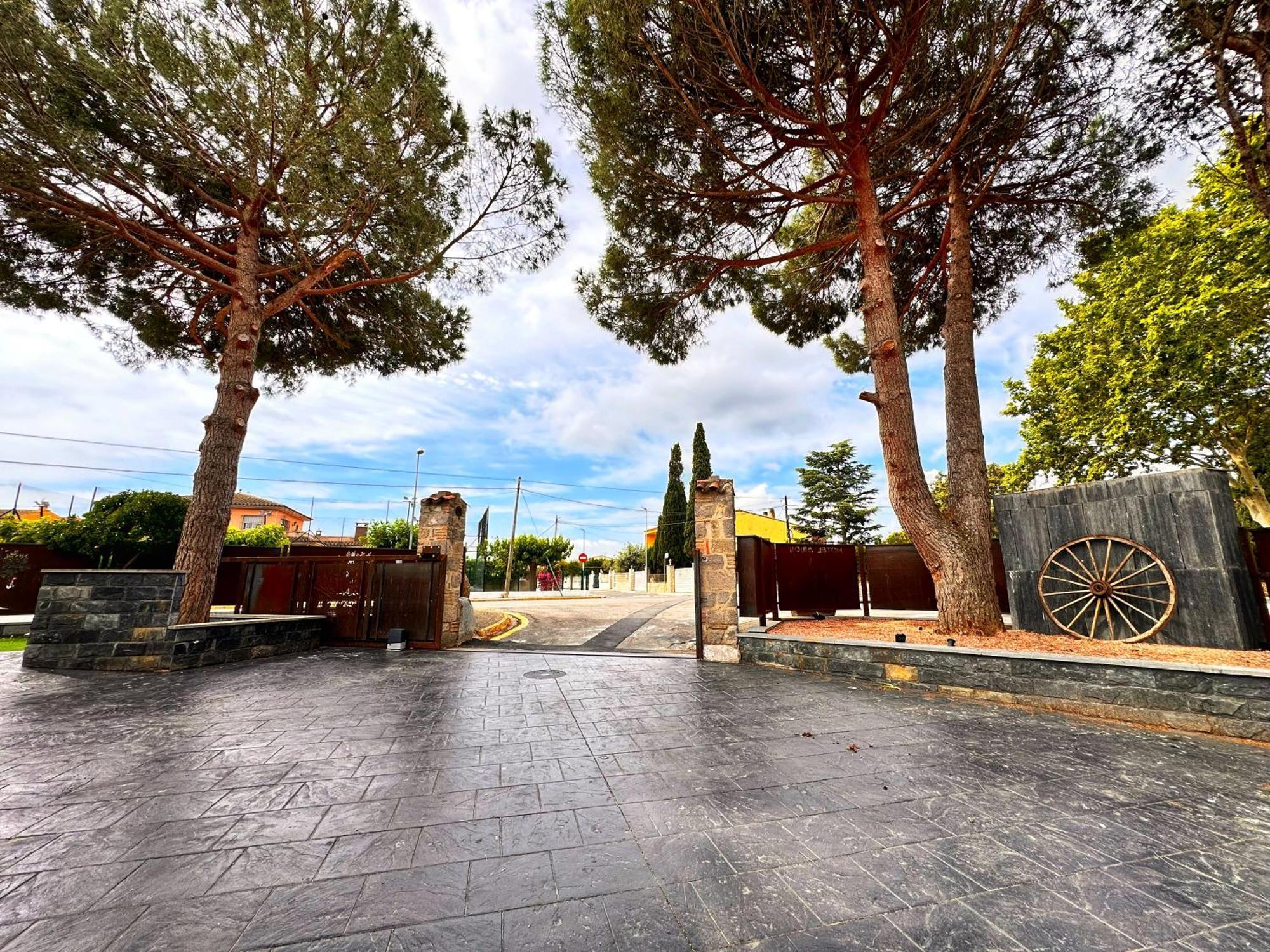 Boutique Hotel Comtal Empuries Roses Exterior photo