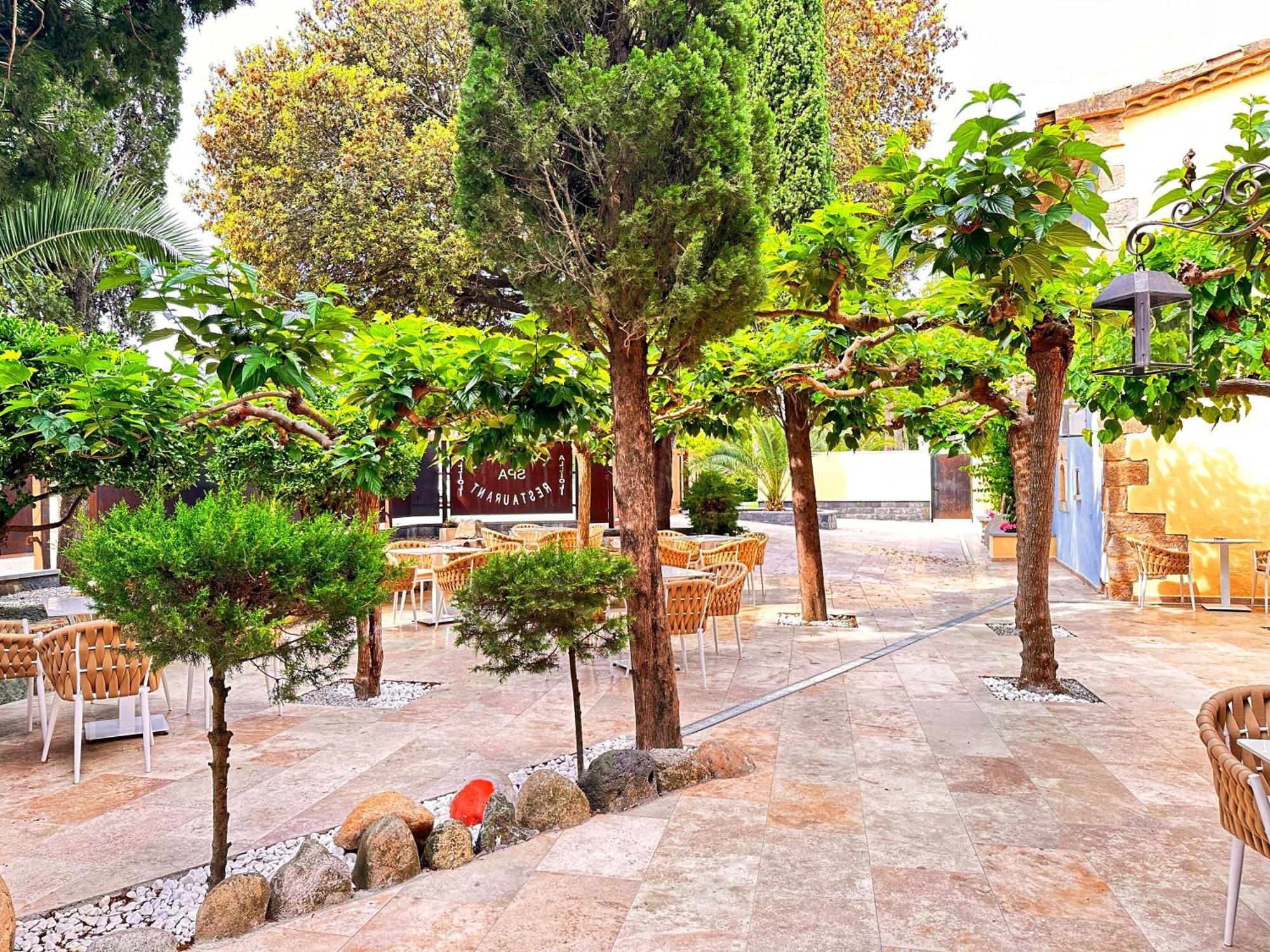 Boutique Hotel Comtal Empuries Roses Exterior photo