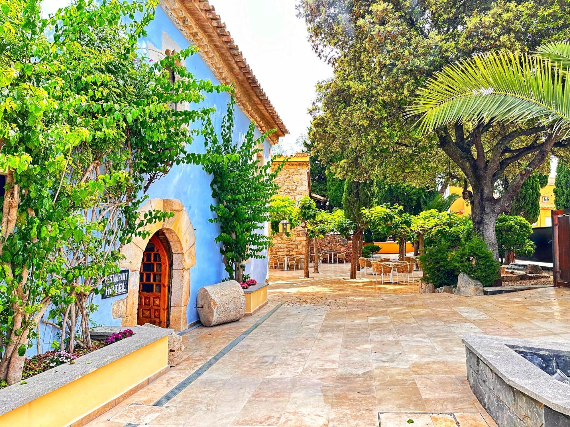 Boutique Hotel Comtal Empuries Roses Exterior photo